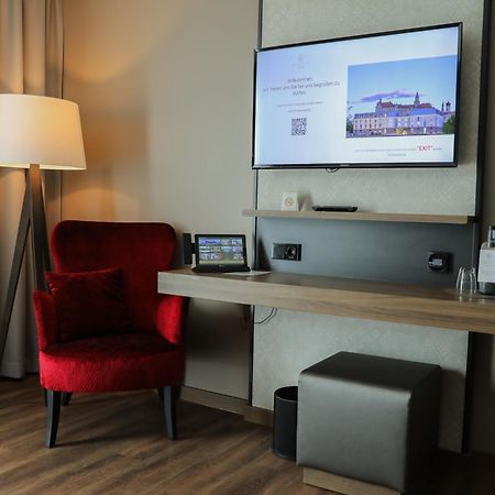 Karls Hotel Зигмаринген Экстерьер фото