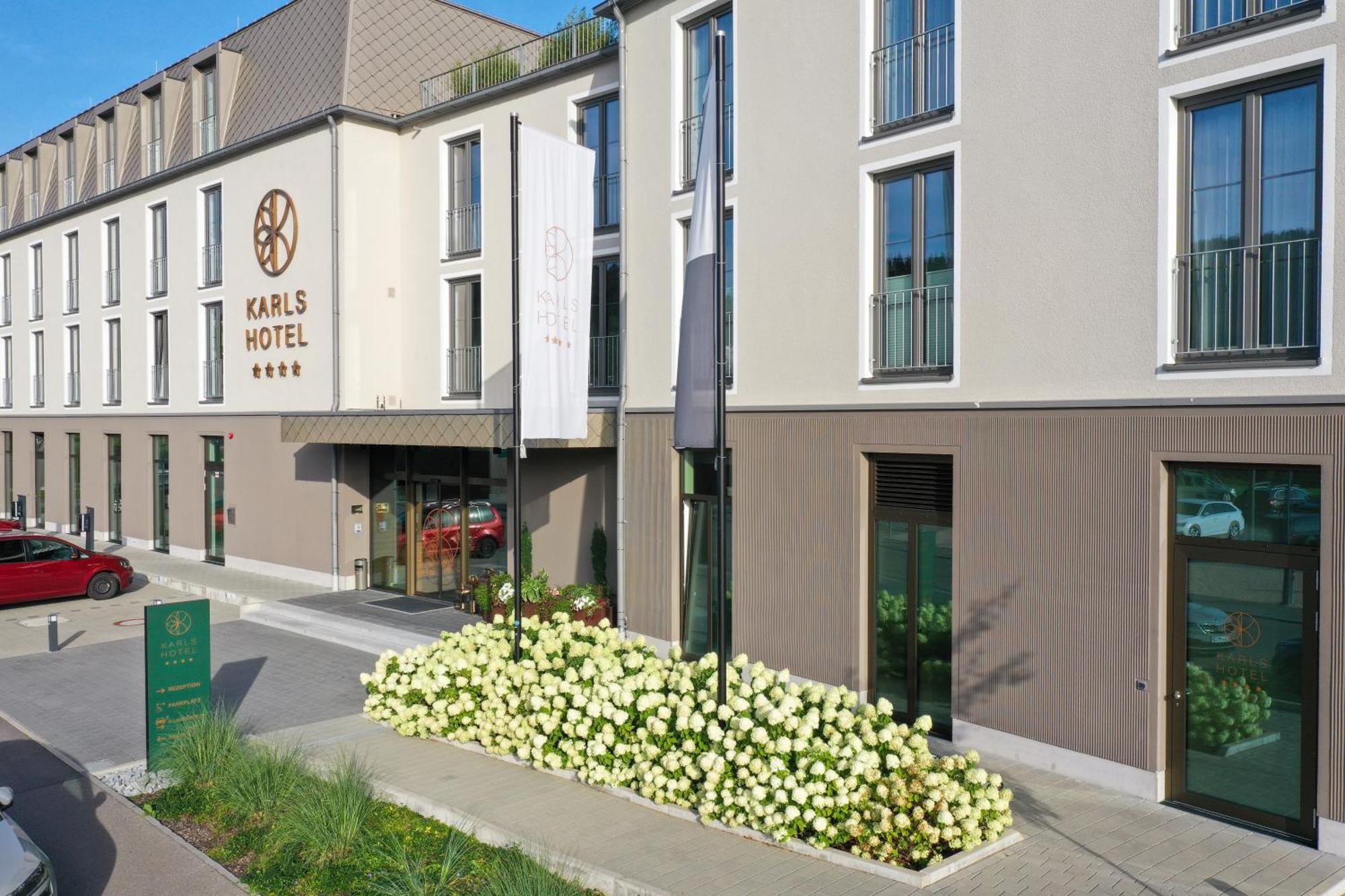Karls Hotel Зигмаринген Экстерьер фото